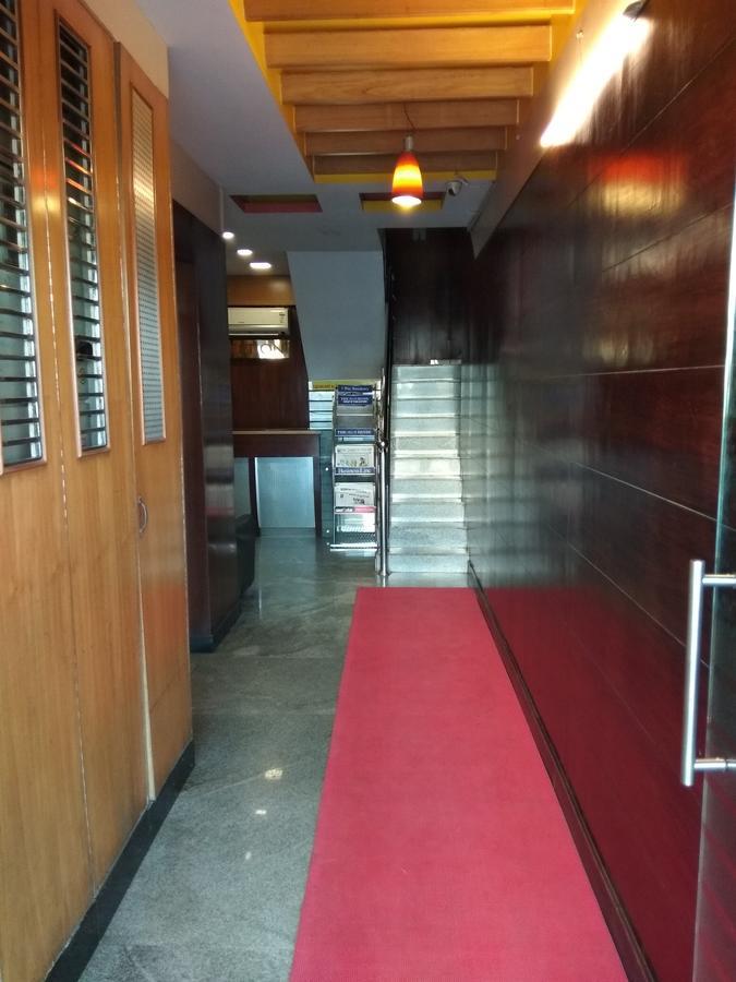 Hotel I-Way Residency Perungudi Ченай Екстериор снимка