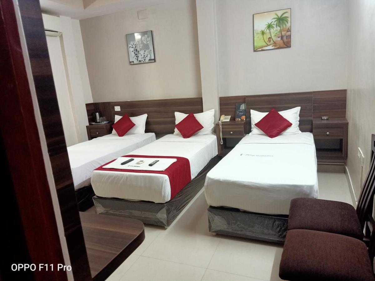 Hotel I-Way Residency Perungudi Ченай Екстериор снимка